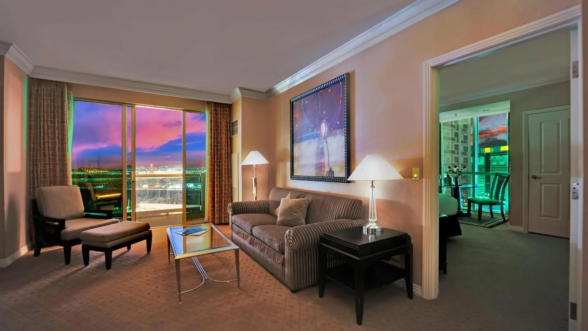 Kintsugi Retreat-Condo-Stripview-No Resort Fee 拉斯维加斯