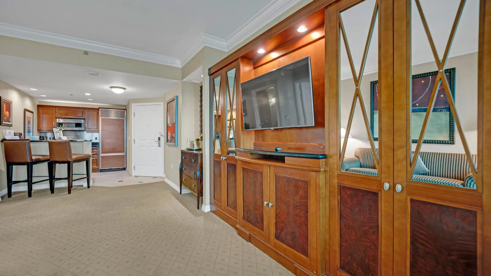 Kintsugi Retreat-Condo-Stripview-No Resort Fee 拉斯维加斯