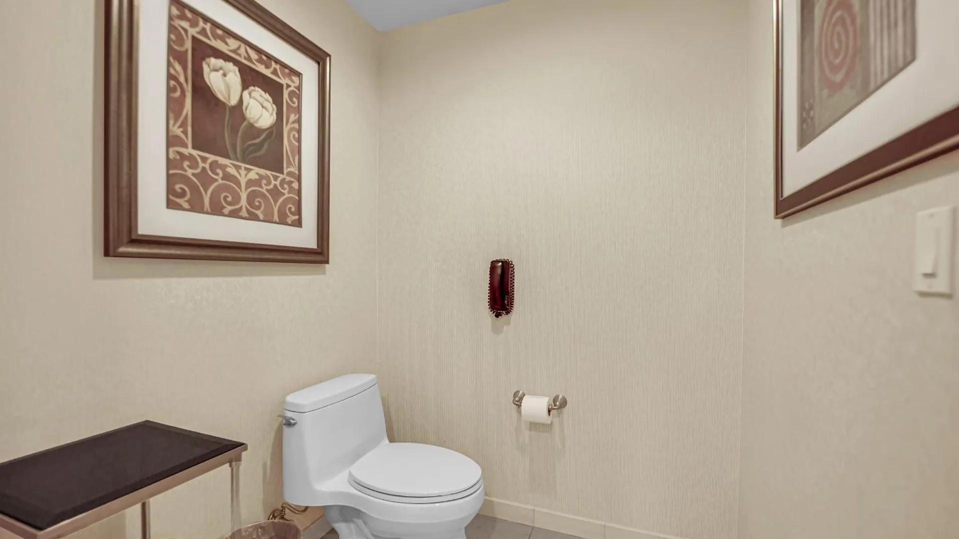 酒店 Kintsugi Retreat-Condo-Stripview-No Resort Fee 拉斯维加斯