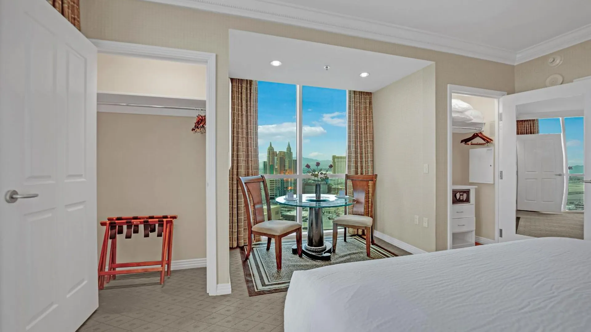 Kintsugi Retreat-Condo-Stripview-No Resort Fee Las Vegas Hotel