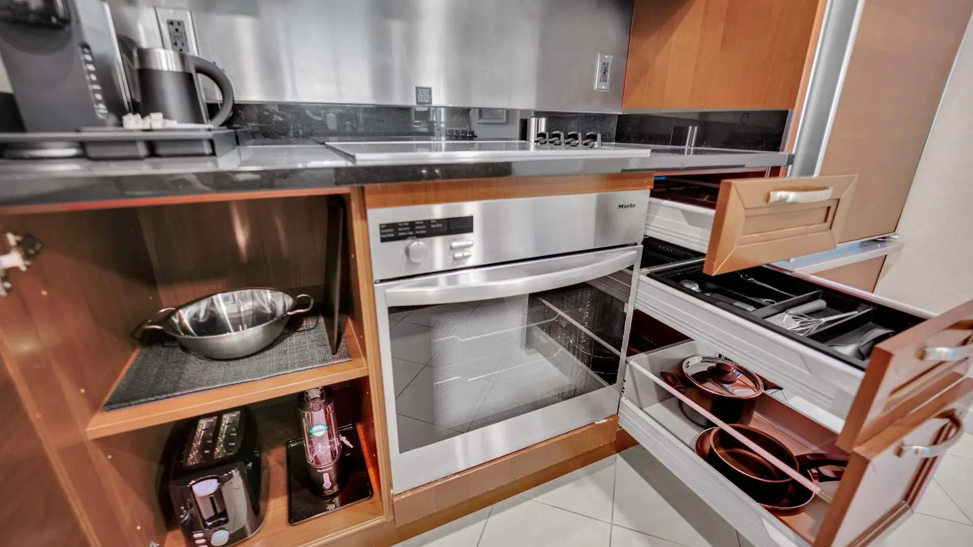 Kintsugi Retreat-Condo-Stripview-No Resort Fee Las Vegas United States